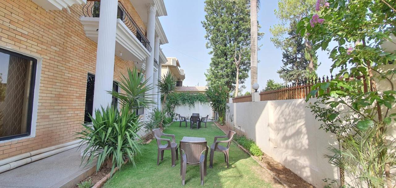 Infinity Villa Islamabad Extérieur photo