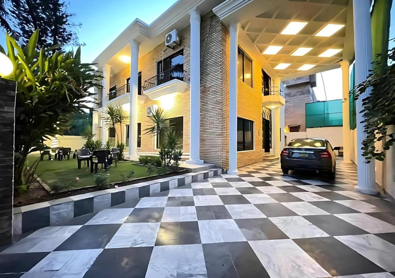 Infinity Villa Islamabad Extérieur photo